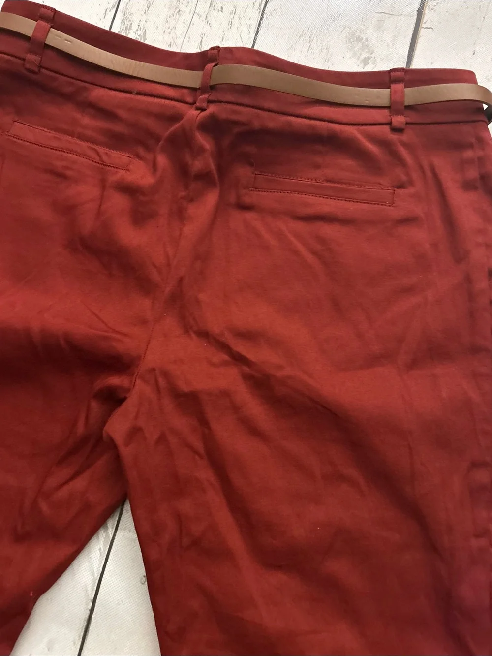 Timing Women's Burgundy Chinos with Leather Belt Sz M (6 -8) 98% cotton.